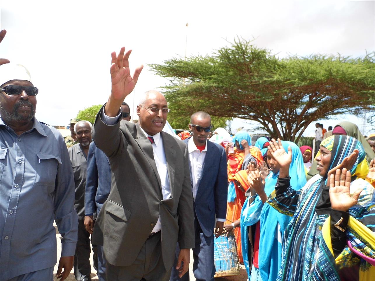 Wararka Maanta Isniin May 4 2015 Wafdi Uu Horkacayo Madaxweyne Ku