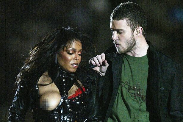 Justin Timberlake performs with Janet Jackson during the halftime show at Super Bowl XXXVIII between the New England Patriots and the Carolina Panthers at Reliant Stadium on February 1, 2004 in Houston, Texas