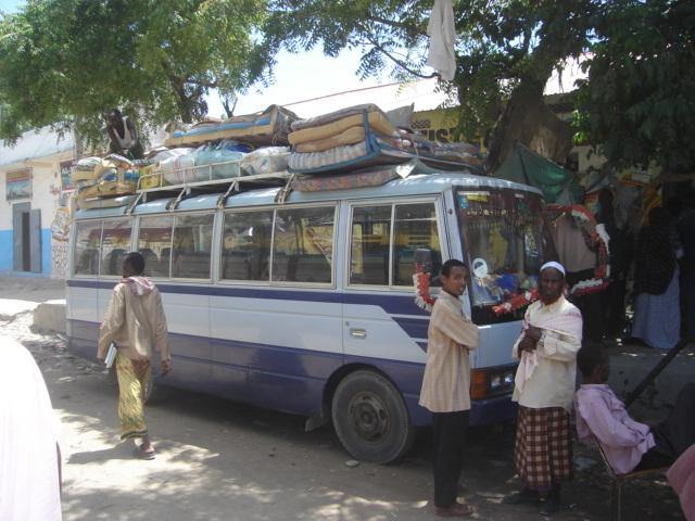 Wararka Maanta Axad Mar Dad Badan Oo Maanta Mar Kale Ka Qaxay Magaalada Muqdisho