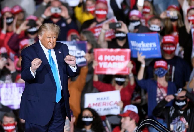 Will new revelations about Donald Trump’s paltry tax bills or his business losses make any impression on his supporters? Maybe, but don’t bank on it, Edward Keenan writes.  STEVE RUARK / THE ASSOCIATED PRESS