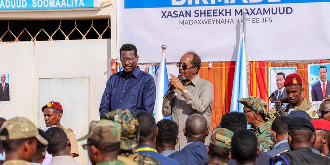 Wararka Maanta Axad Nov Madaxweynaha Soomaaliya Oo Kulan La Qaatay Madaxda Galmudug