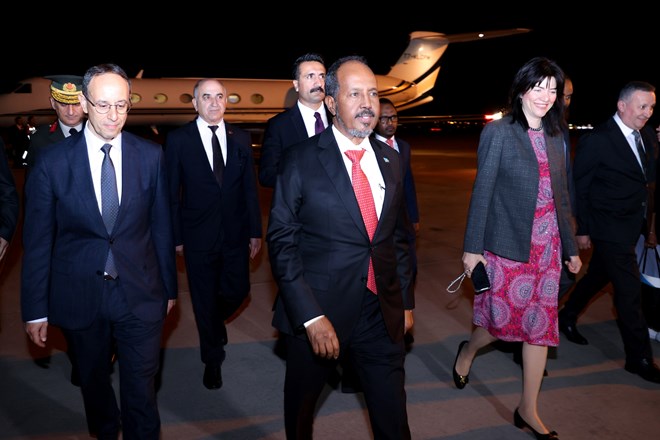 Somali President arrives in Turkey to attend Erdogan's