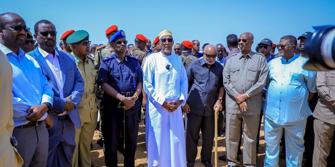 Wararka Maanta Axad Aug Madaxweyne Biixi Oo Ku Baaqay In