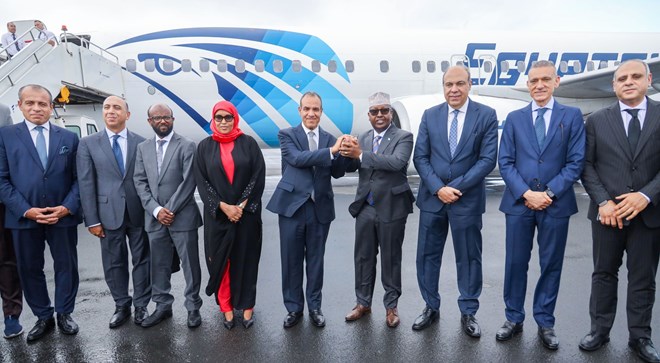 Duulimaadka tooska ah ee Egypt Air oo Maanta magaalada Muqdisho laga daahfuray