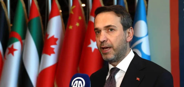 Turkigu oo ku dhawaaqay inuu 2026 billaabi doona qodista shidaalka xeebta Soomaaliya