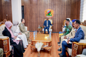 Maxay kawada hadleen Madaxweyne Laftgareen iyo Taliyaha Kulliyada Turksom?