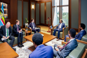 Madaxweyne Xasan Sheekh oo maanta Madaxtooyada dalka ku qaabilsay wafdi ka socday dowladda Sweden