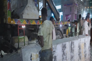 Laba ka mid ah Isgoysyada ugu Jaamka badnaa Muqdisho oo dhagxaantii taalay laga qaaday